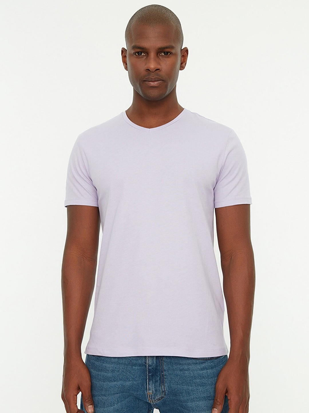 

Trendyol Men Lavender Solid T-shirt