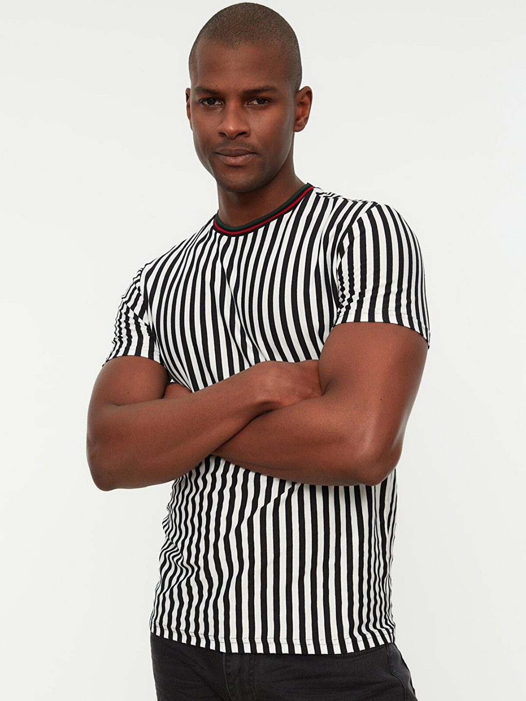

Trendyol Men Black & White Striped T-shirt