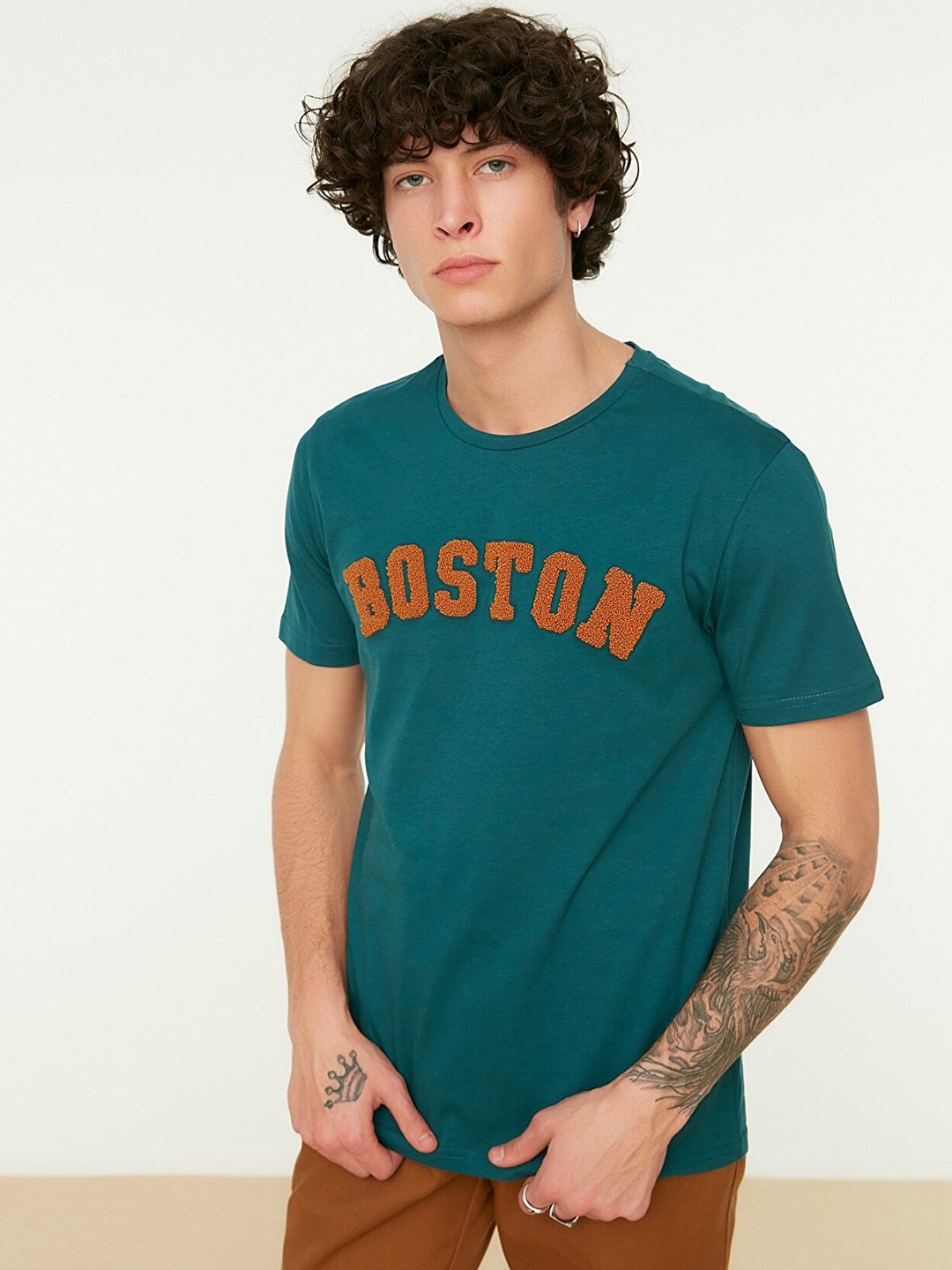 

Trendyol Men Teal Typography Applique T-shirt