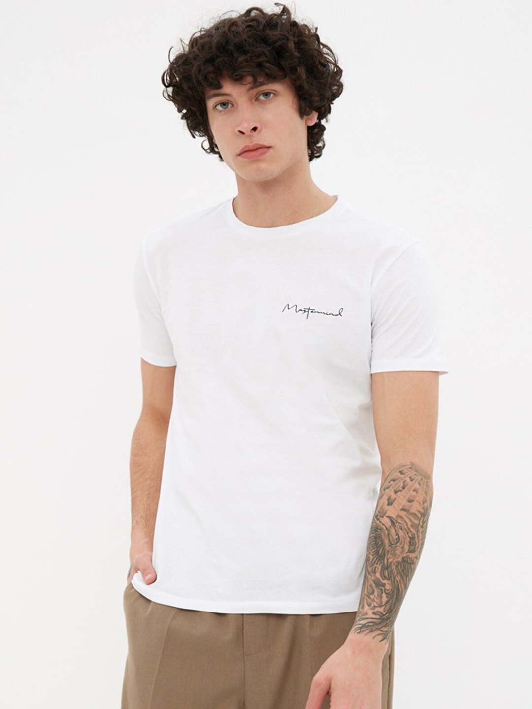 

Trendyol Men White Solid Pure Cotton T-shirt with Printed Detail