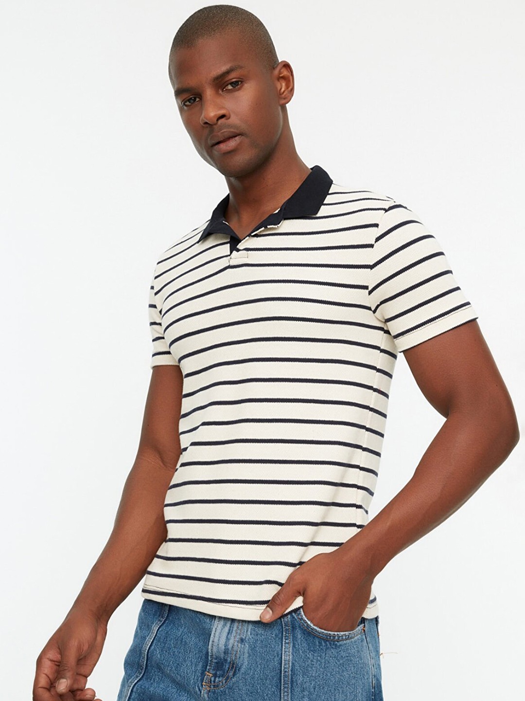 

Trendyol Men Off White & Navy Blue Striped Slim Fit Polo Collar T-shirt