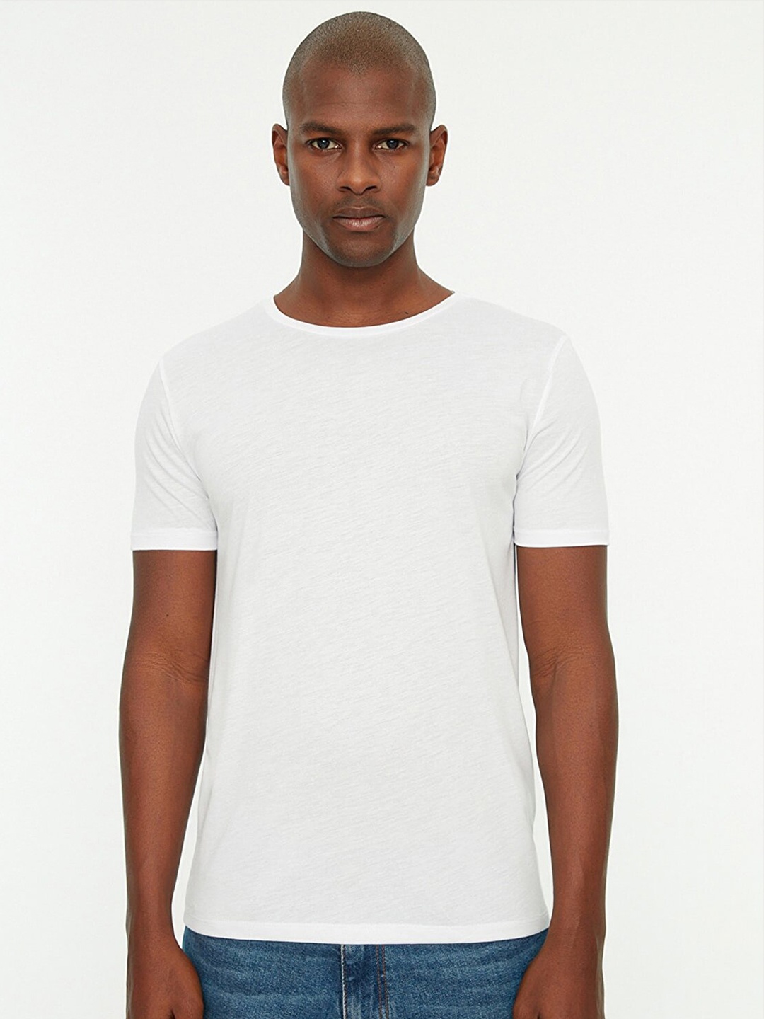 

Trendyol Men White Solid T-shirt