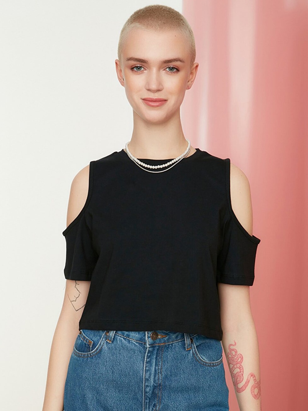 

Trendyol Women Black Solid Cold-Shoulder Sleeves Pure Cotton T-shirt
