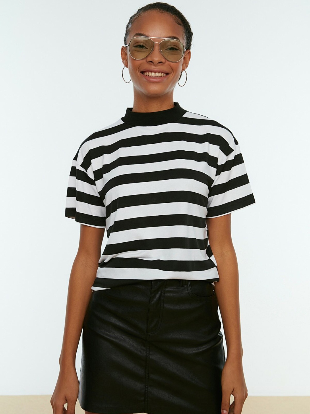 

Trendyol Women Black & White Striped High Neck Drop-Shoulder Sleeves T-shirt