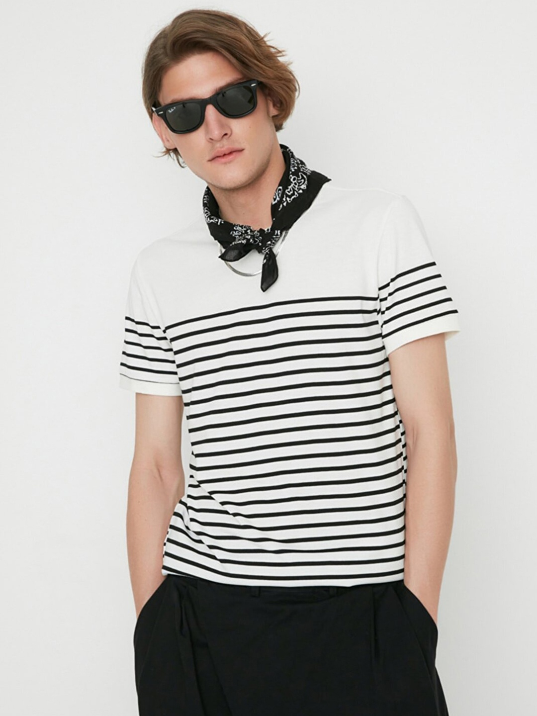 

Trendyol Men Off White & Black Striped Polo Collar T-shirt