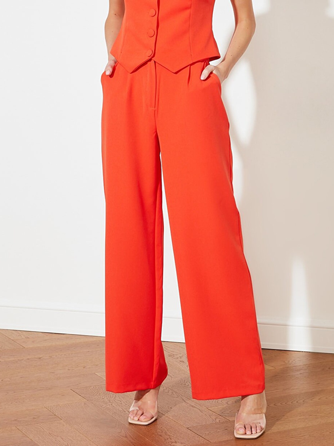 

Trendyol Women Orange Wide Leg High-Rise Pleated Trousers