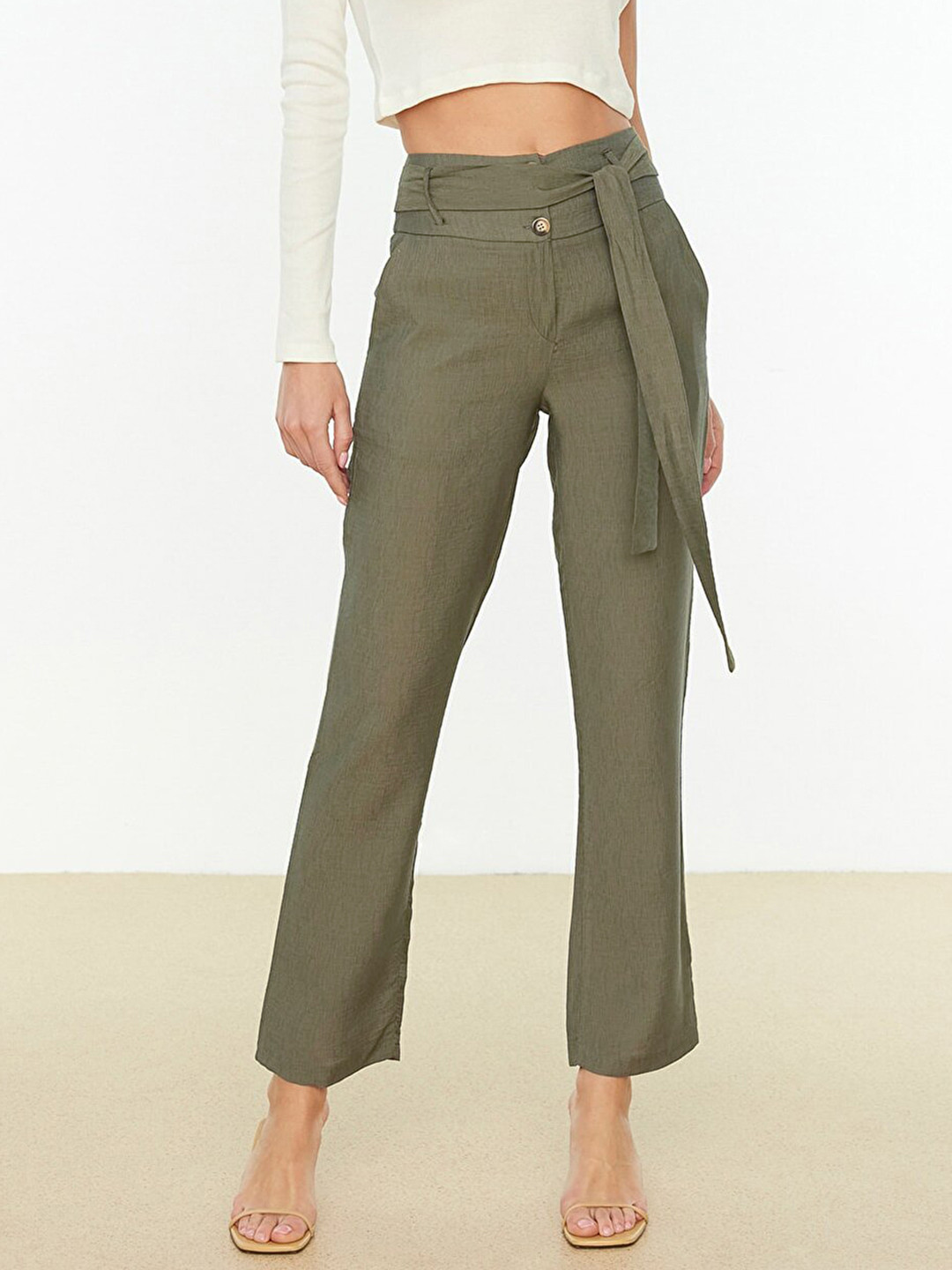 

Trendyol Women Olive Green Solid Waist Tie-up Straight Trousers