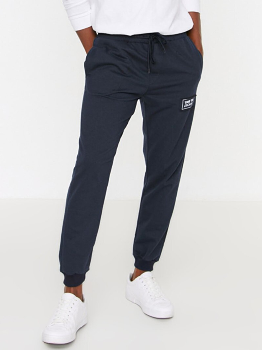 

Trendyol Men Navy Blue Solid Joggers