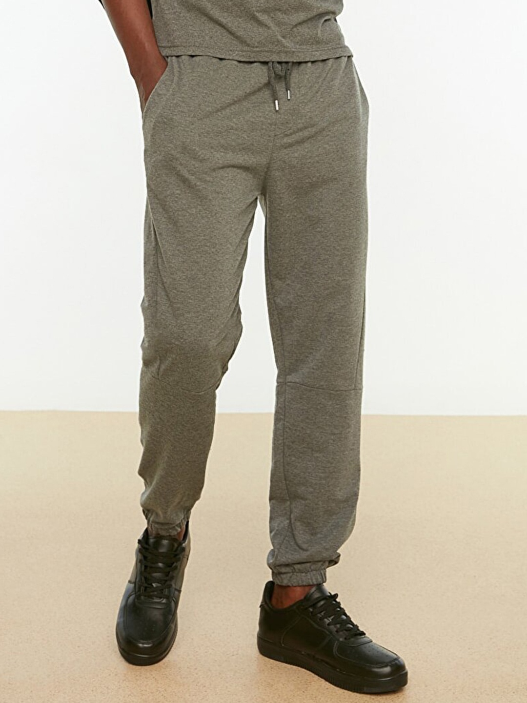 

Trendyol Men Grey Solid Joggers