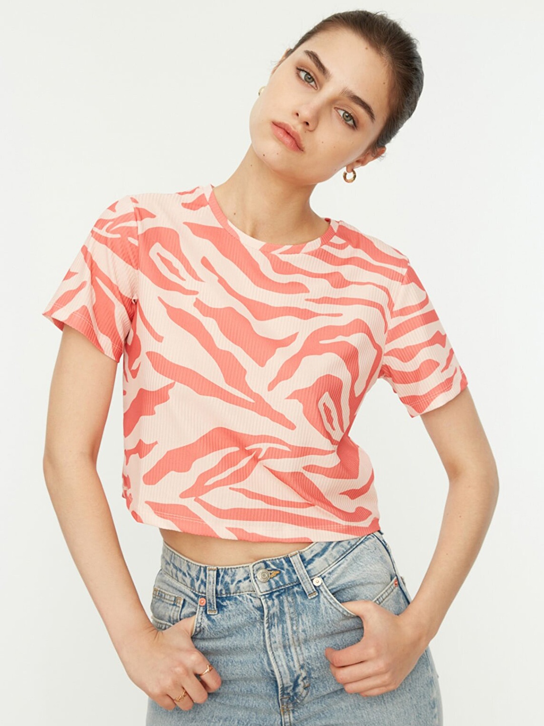 

Trendyol Peach-Coloured Animal Print Crop Top