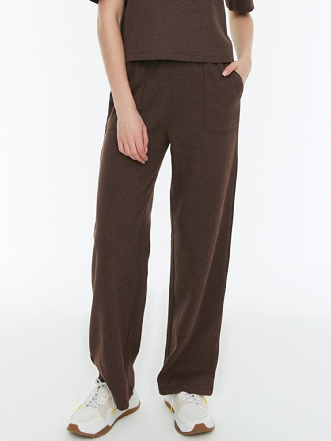 

Trendyol Women Brown Solid Knitted Trousers