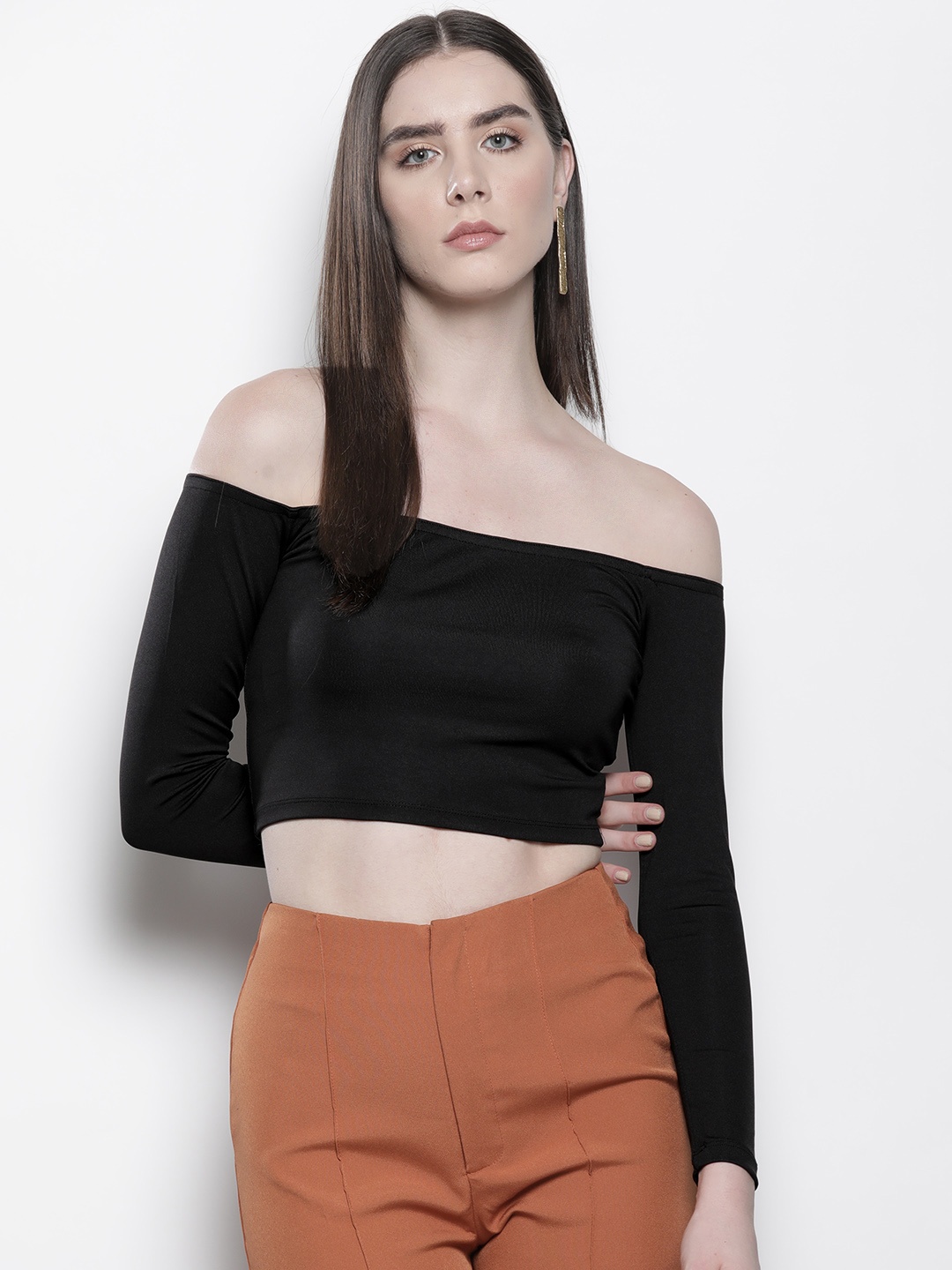 

Trendyol Off-Shoulder Crop Top, Black