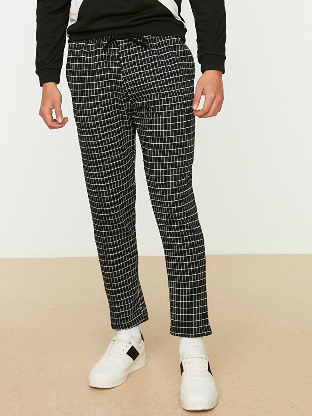 

Trendyol Men Black & White Checked Track Pants