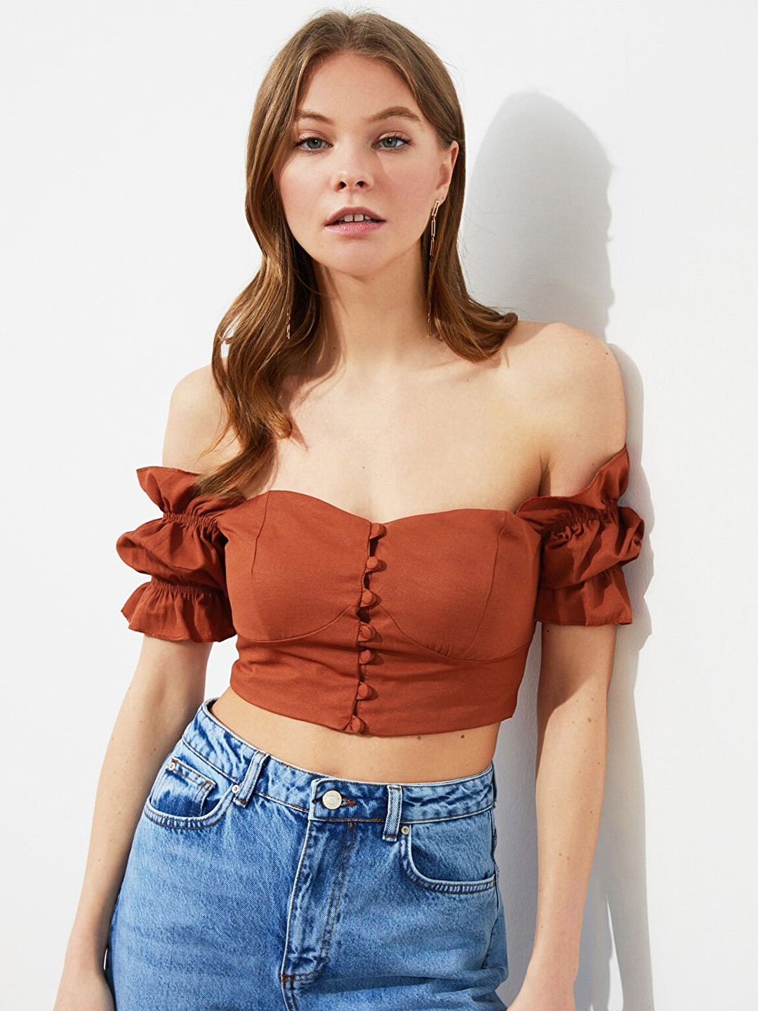 

Trendyol Women Rust Red Solid Off-Shoulder Crop Top
