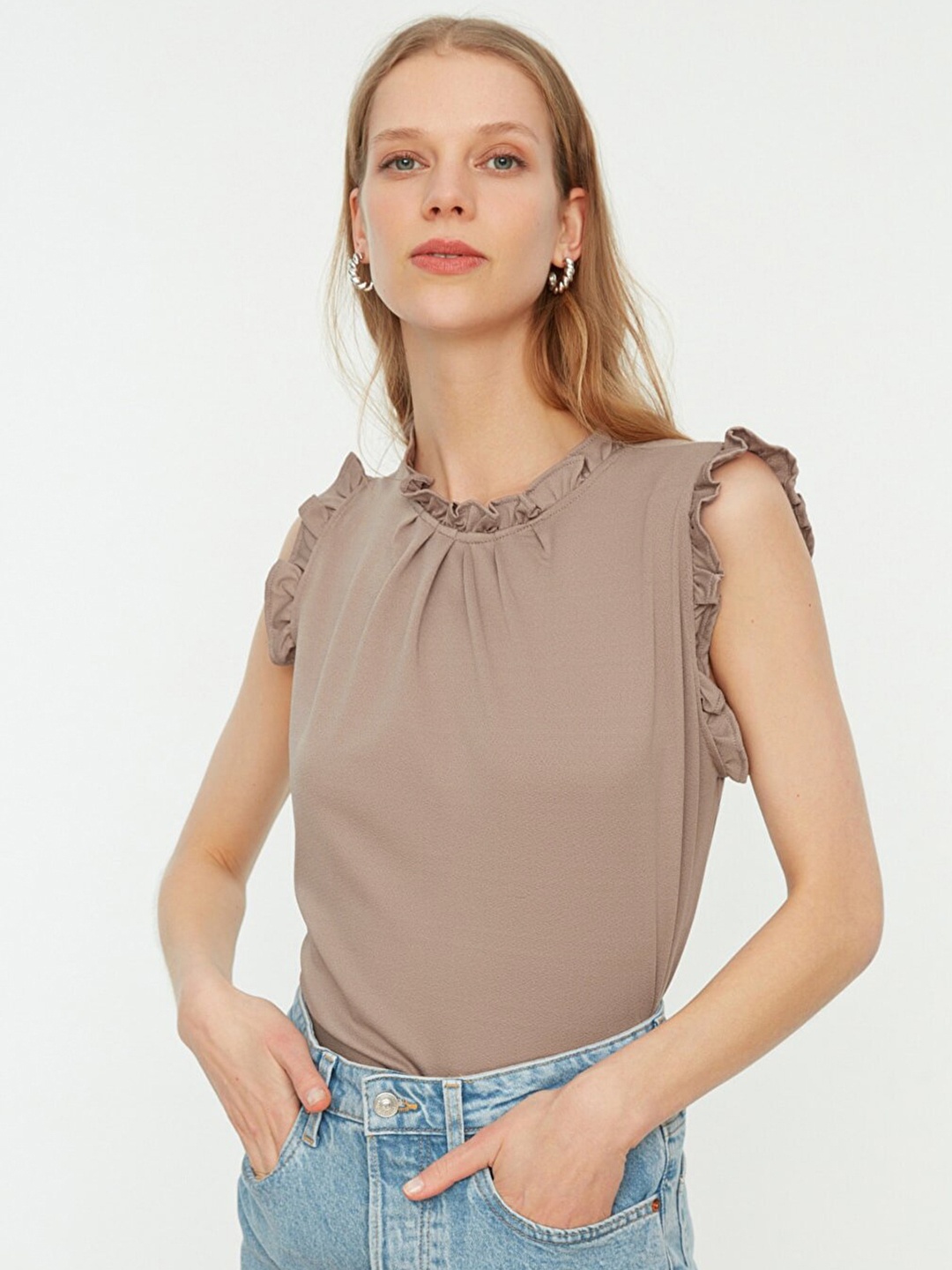 

Trendyol Women Taupe Solid Mandarin Collar Ruffles Top