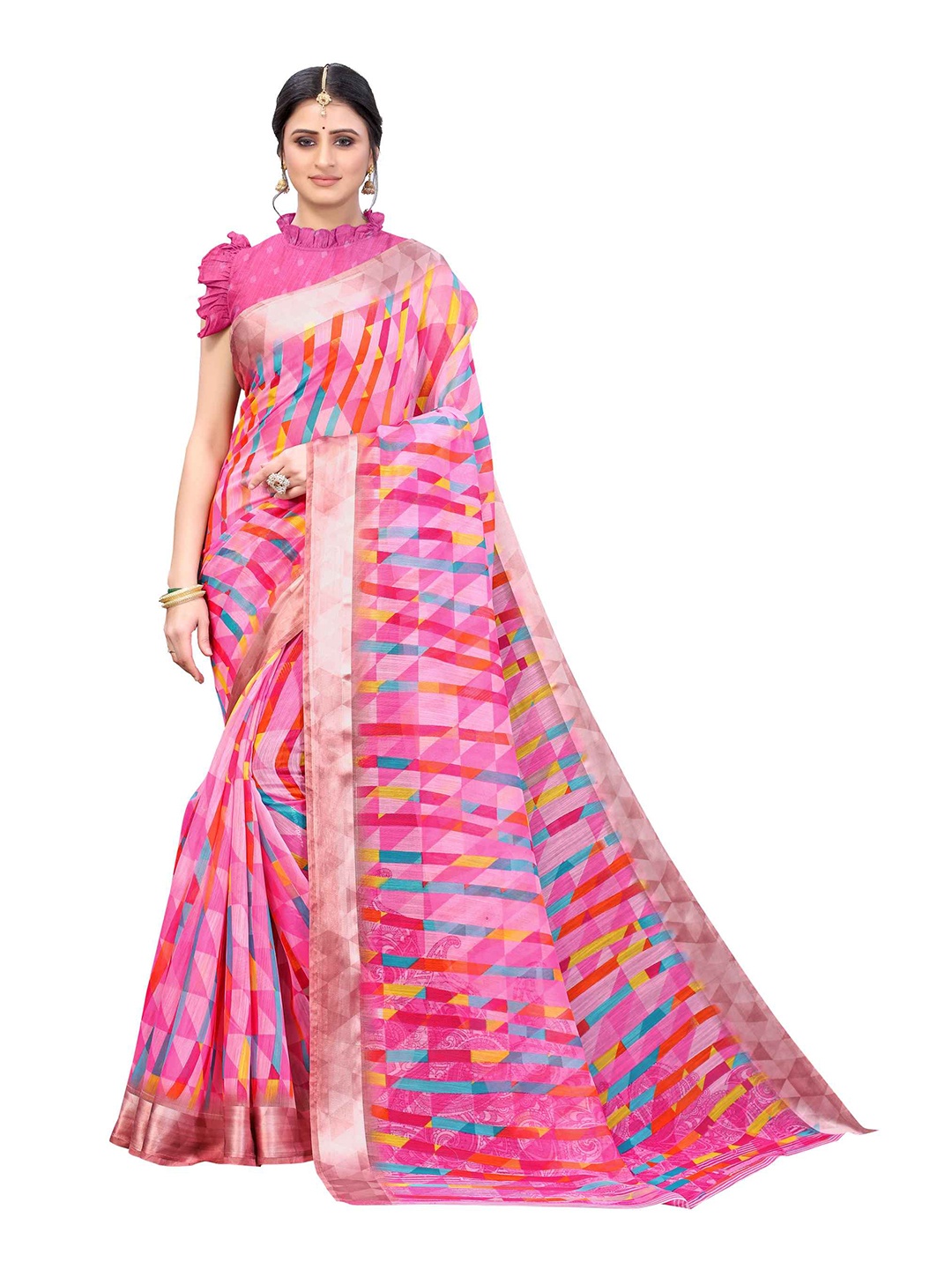 

AADVIKA Pink & Peach-Coloured Striped Linen Blend Saree