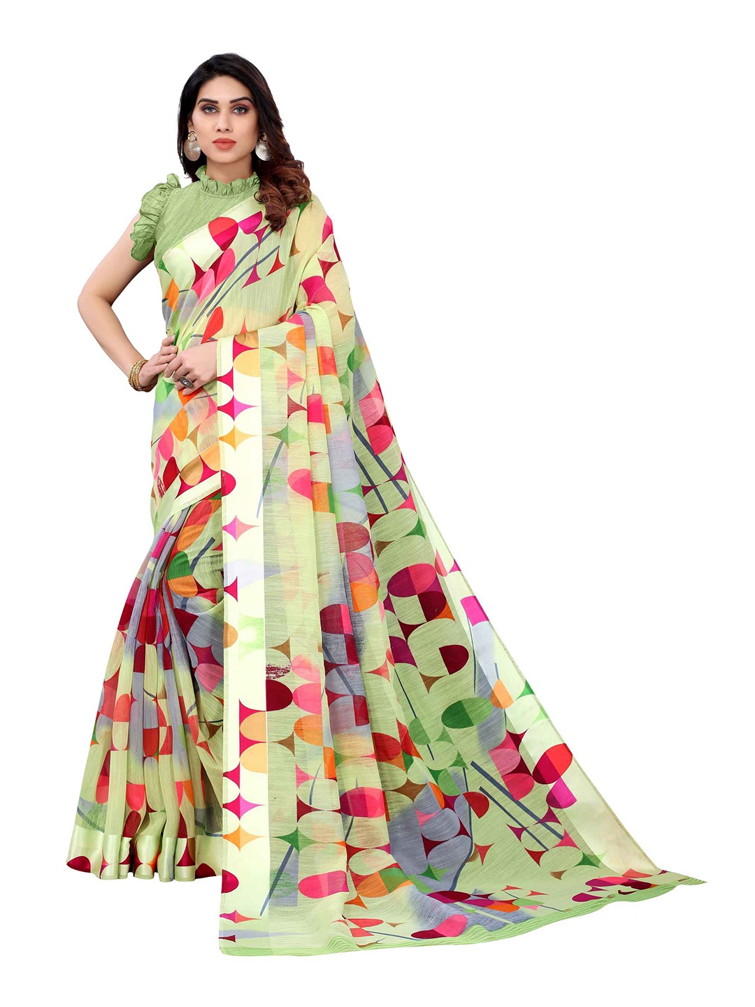 

AADVIKA Green & Red Geometric Print Saree