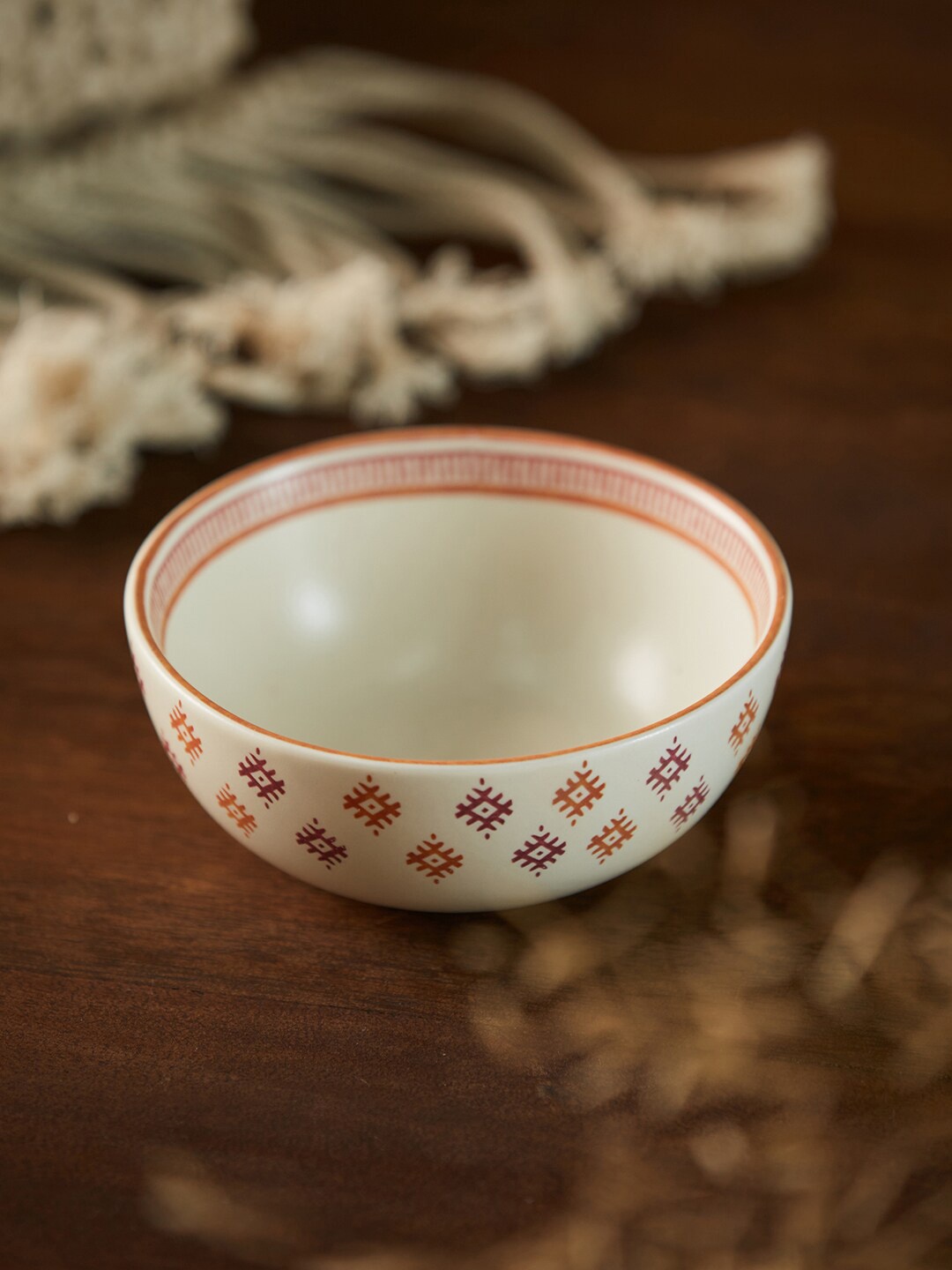 

Fabindia White & Pink Printed Dishwasher Safe Porcelain Glossy Bowls 150ml