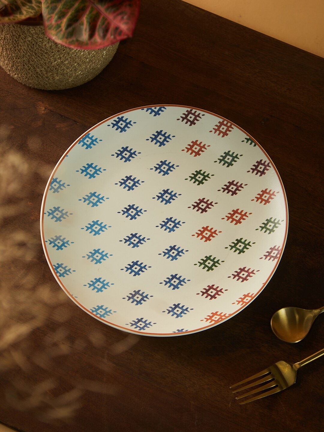 

Fabindia White & Blue 1 Piece Printed Porcelain Glossy Plate