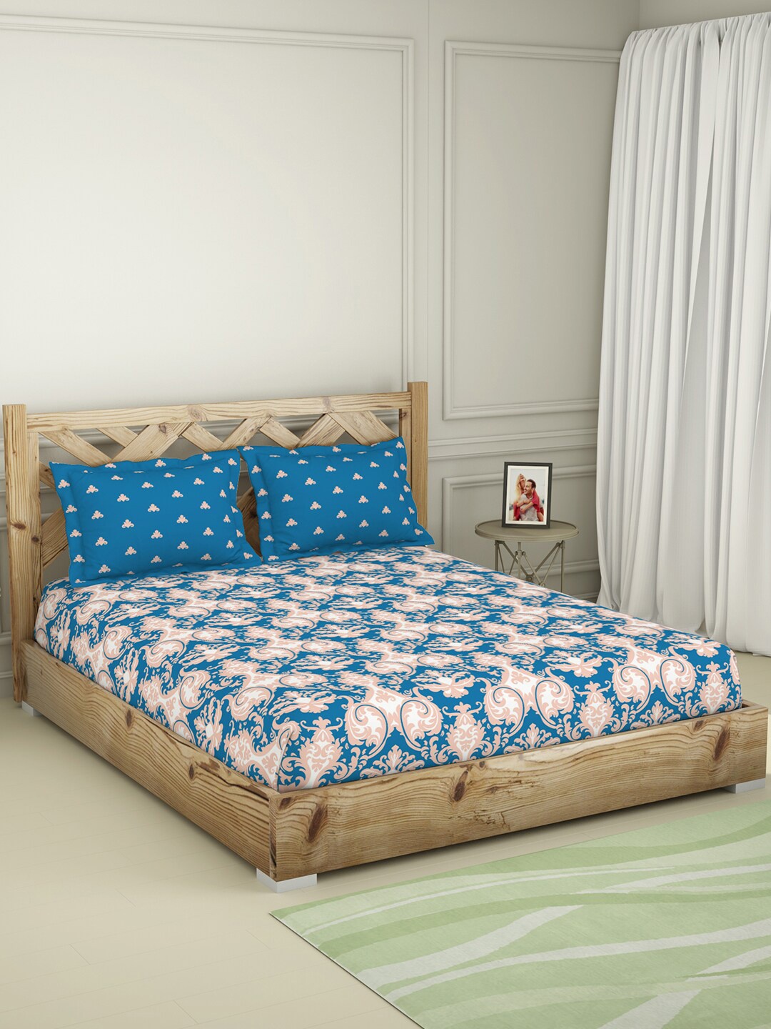 

SPACES Blue & Pink Ethnic Motifs 144 TC Queen Bedsheet with 2 Pillow Covers