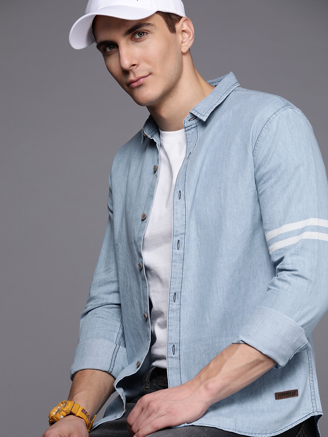

Ducati Men Blue Pure Cotton Slim Fit Casual Denim Shirt