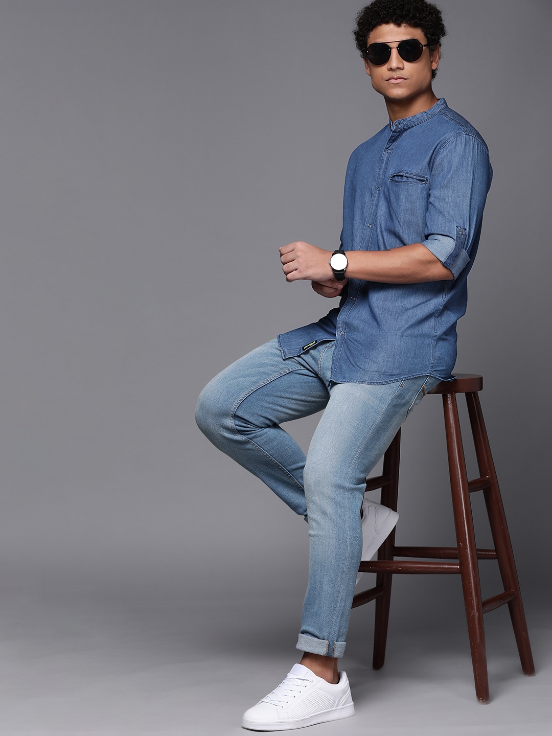 

Ducati Men Blue Slim Fit Casual Shirt