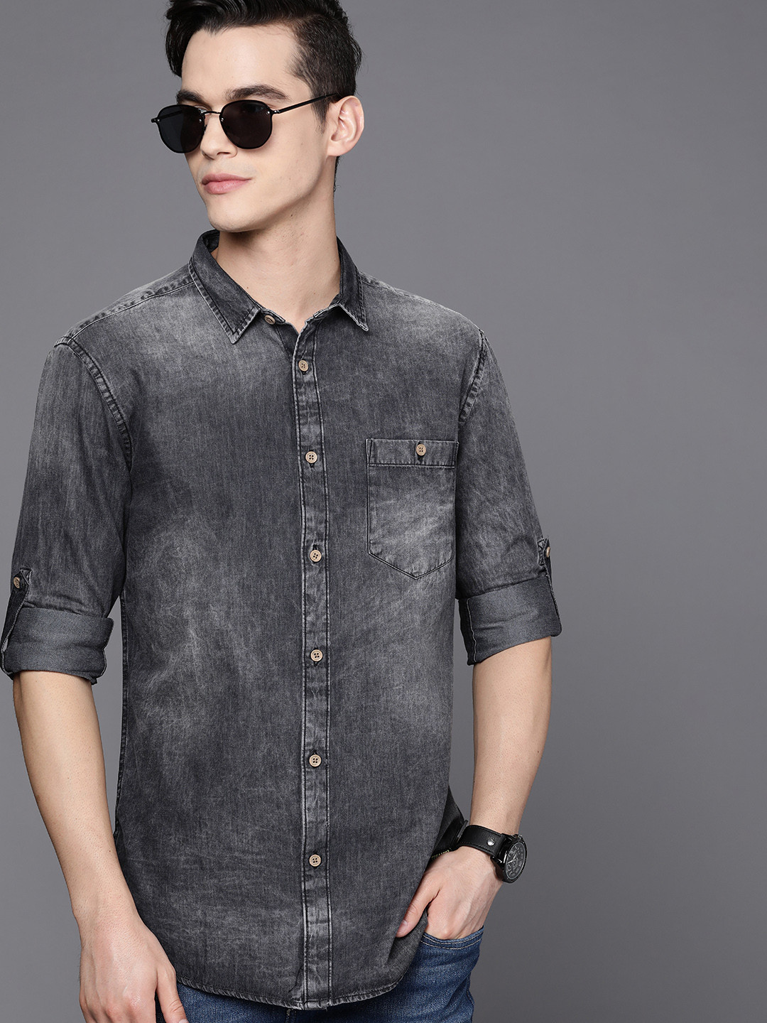 

Ducati Men Charcoal Grey Pure Cotton Slim Fit Washed Denim Shirt
