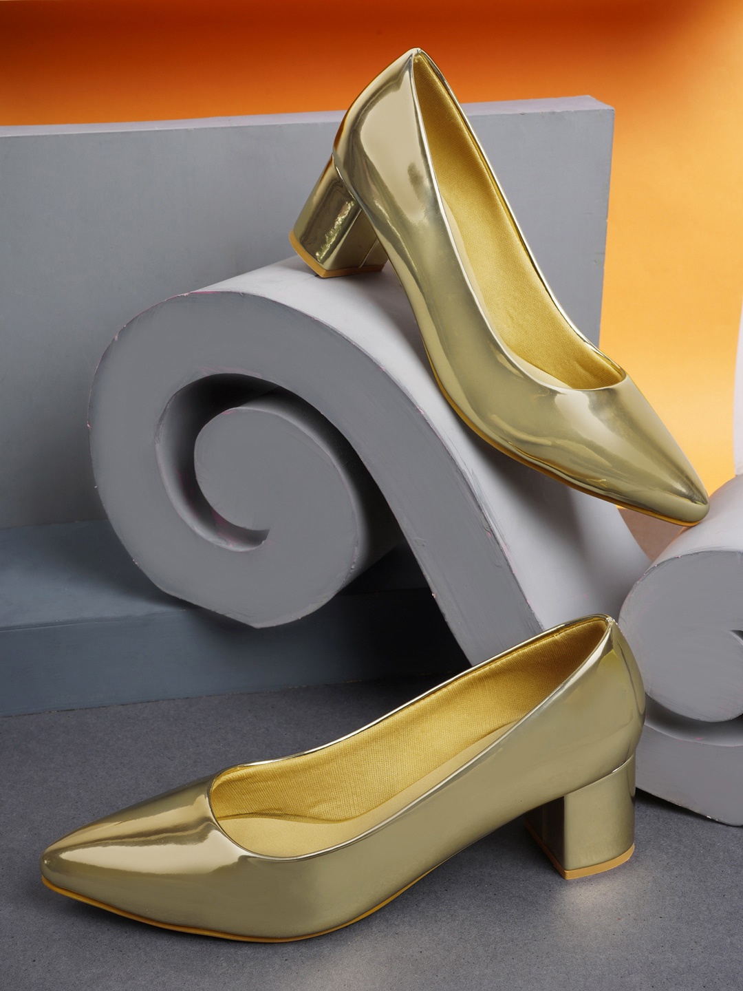 

Get Glamr Gold-Toned Party Block Pumps