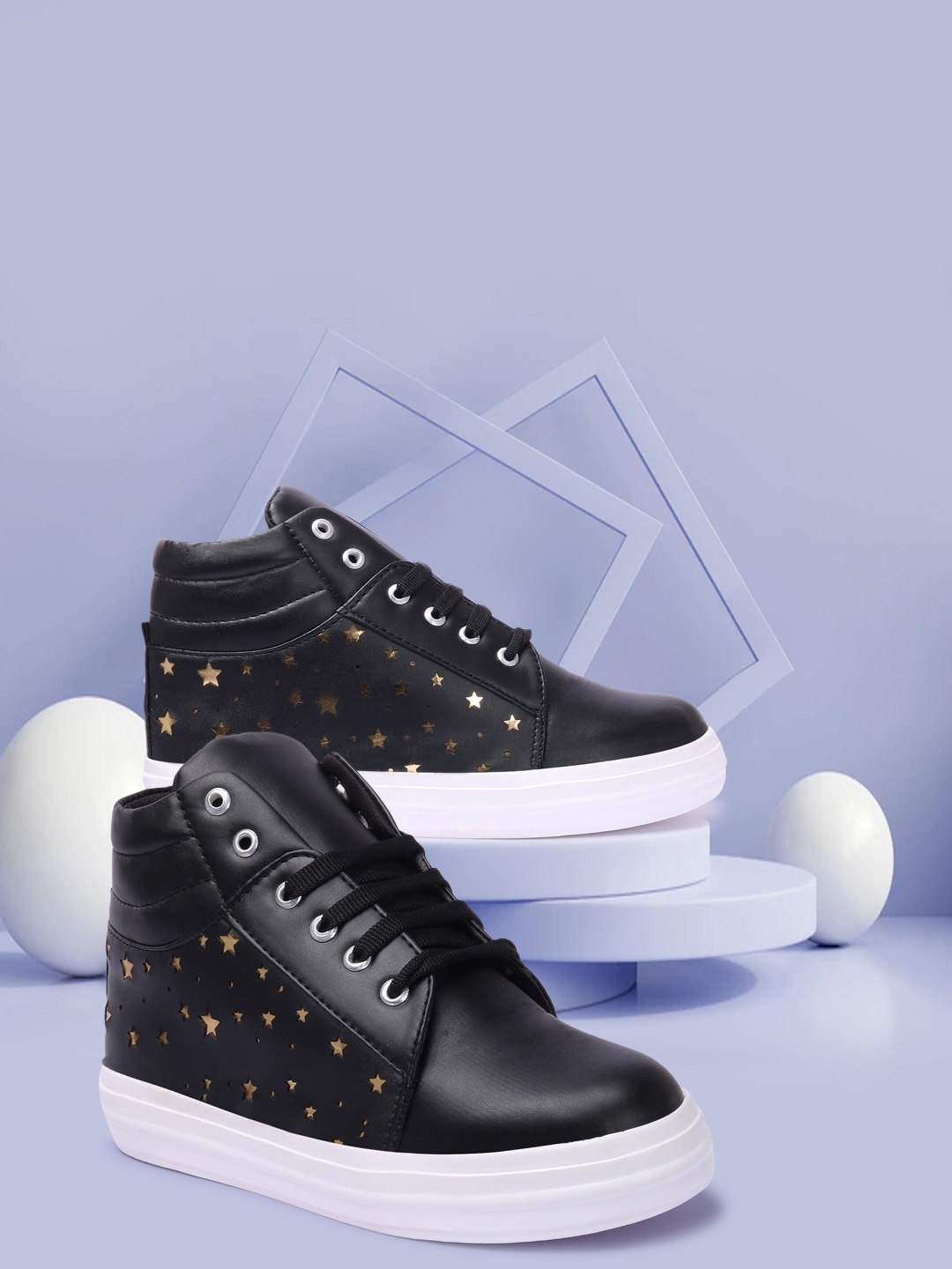 

Longwalk Women Black Textured Sneakers