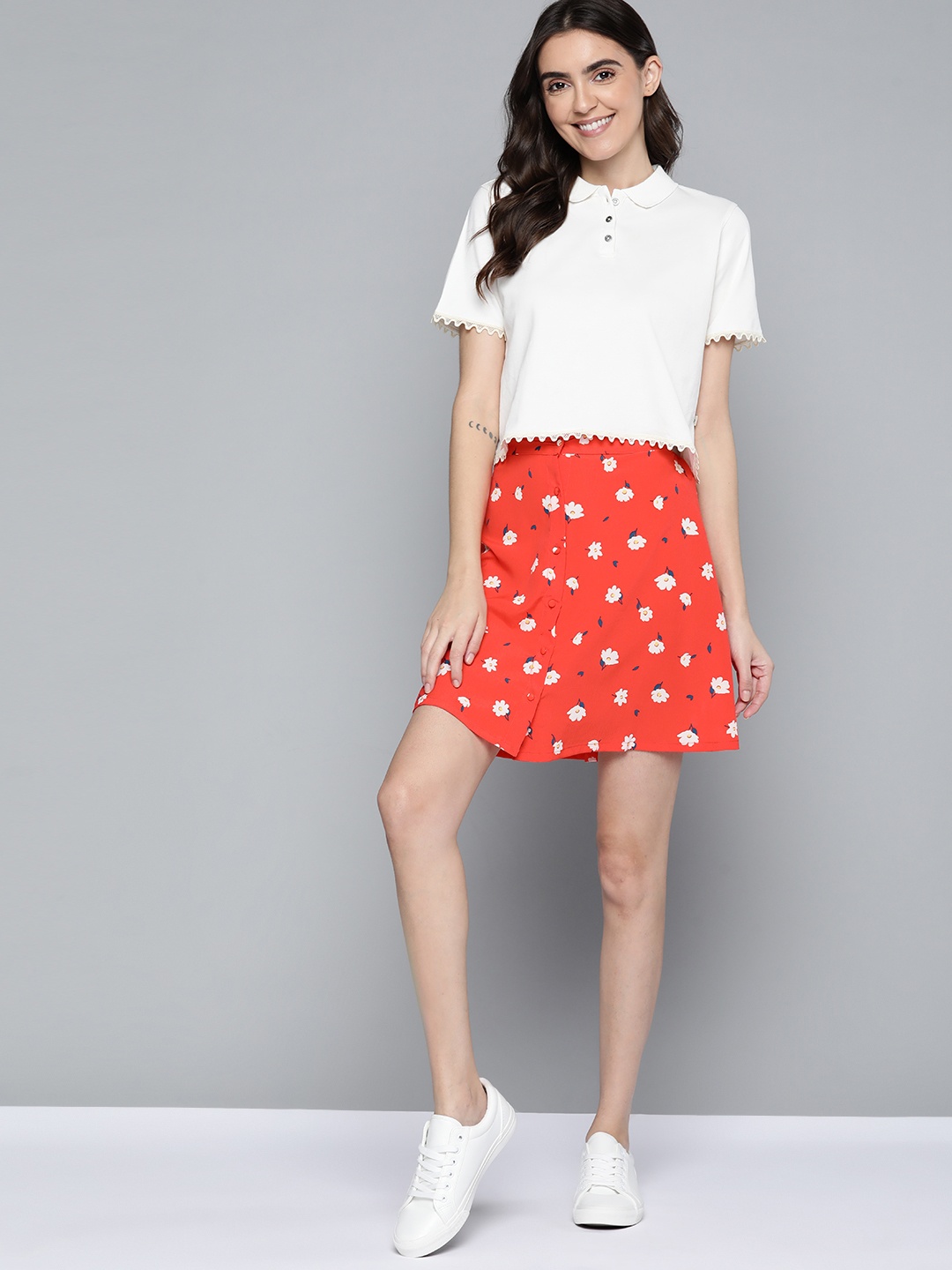 

Mast & Harbour Women Red & White Floral Print A-Line Skirt