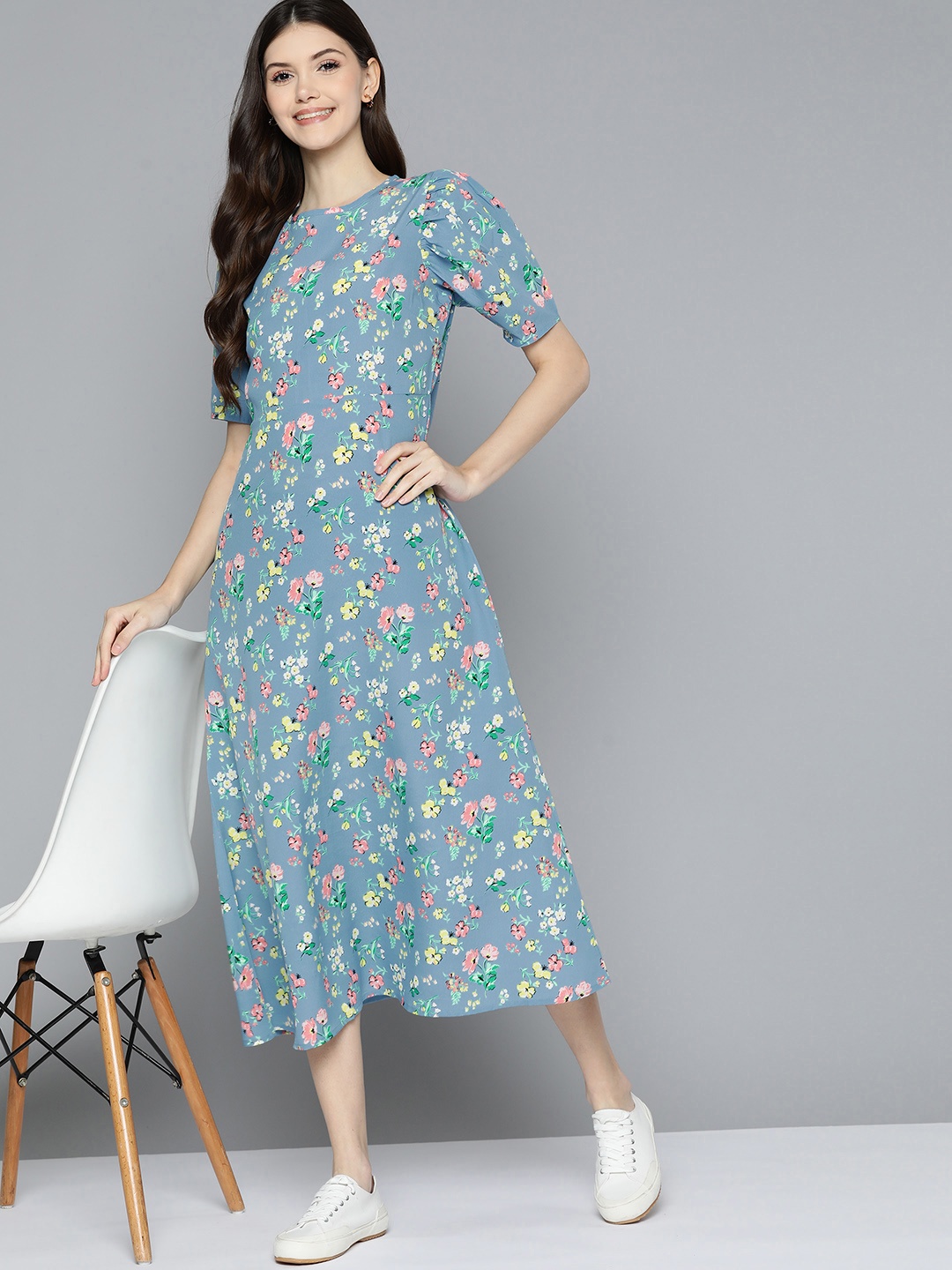 

Mast & Harbour Blue & Yellow Floral A-Line Midi Dress