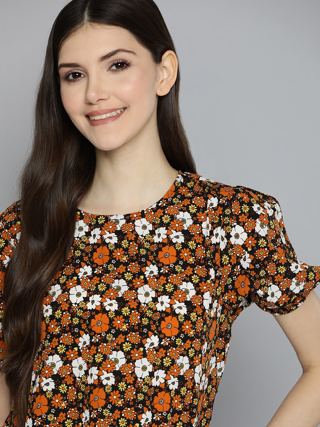 

Mast & Harbour Black & Brown Floral Print Top