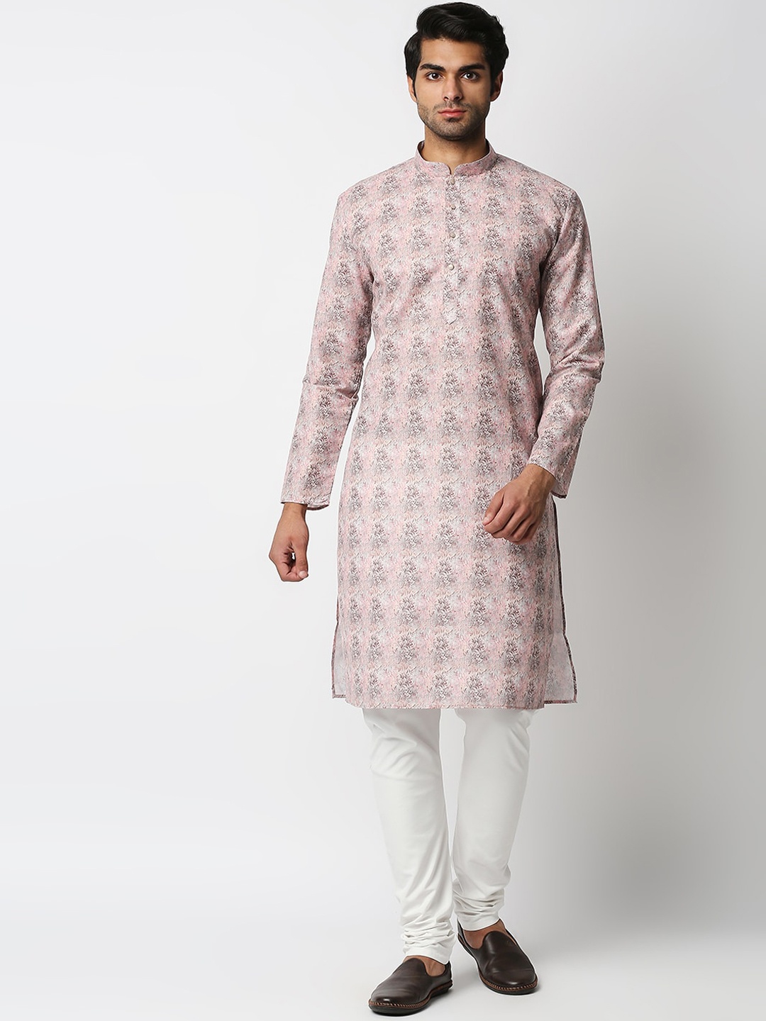 

MEWAR Men Pink Floral Printed Kurta with Churidar