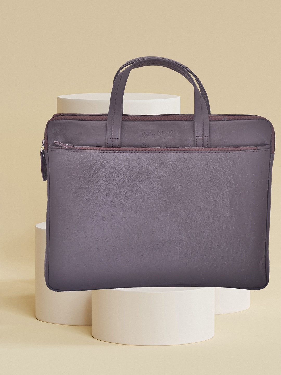 

OLIVE MIST Unisex Brown Leather 14 Inch Laptop Sleeve