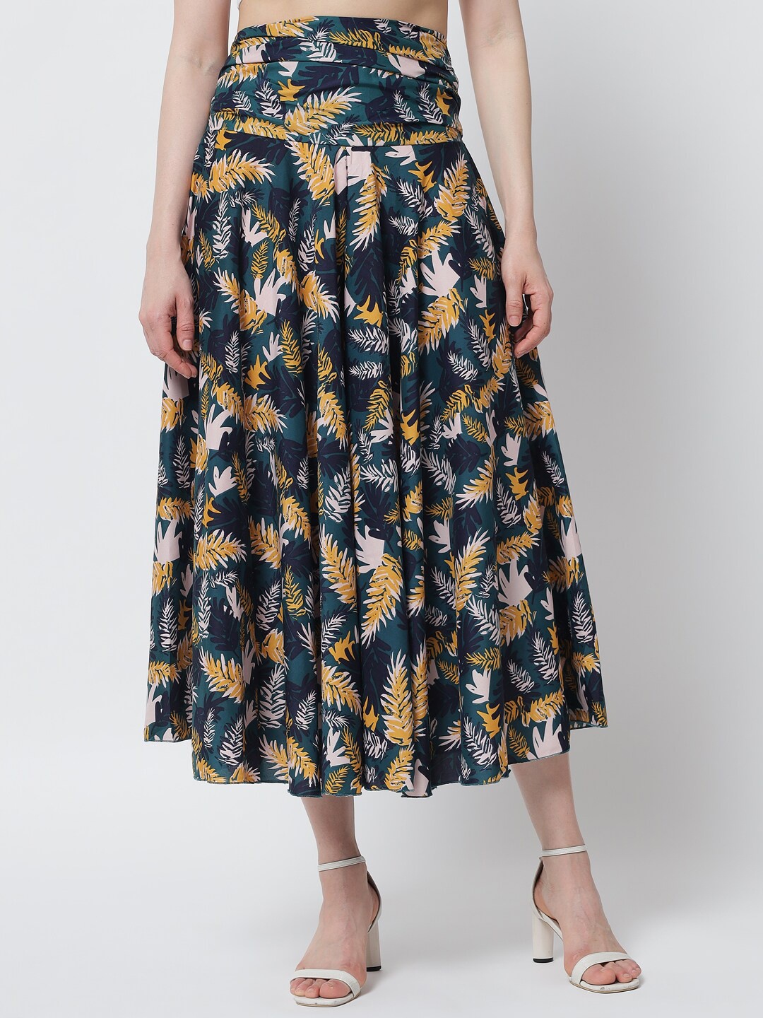 

Trend Arrest Women Green & Yellow Floral Printed Flared Palazzos