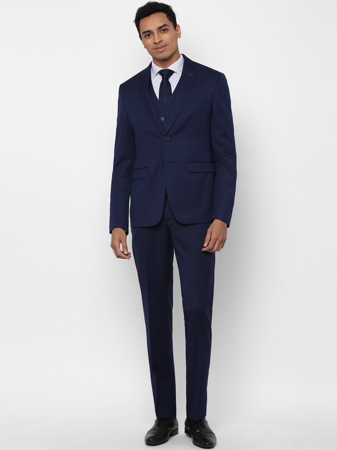 

Allen Solly Men Navy Blue Solid Slim Fit Single-Breasted Three-Piece Formal Suit