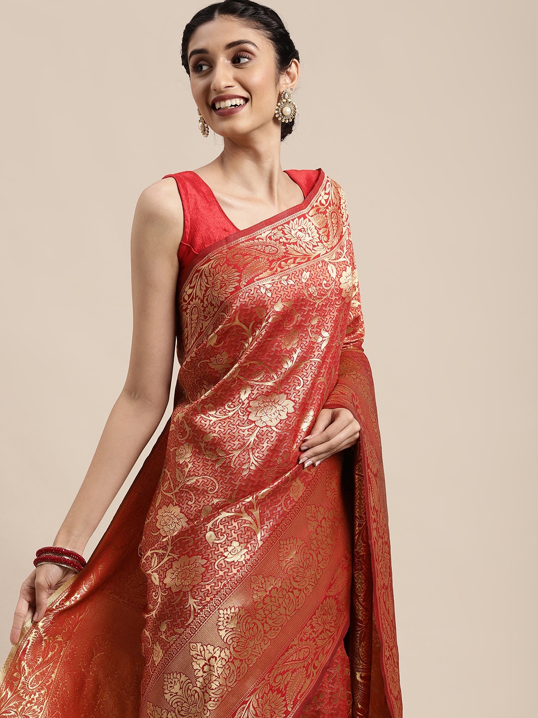 

Mitera Red & Gold-Toned Woven Design Zari Silk Blend Saree