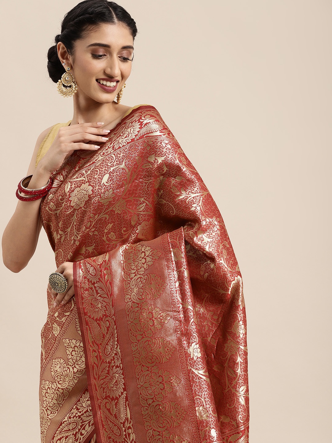 

Shaily Pink & Gold-Toned Floral Zari Silk Blend Saree