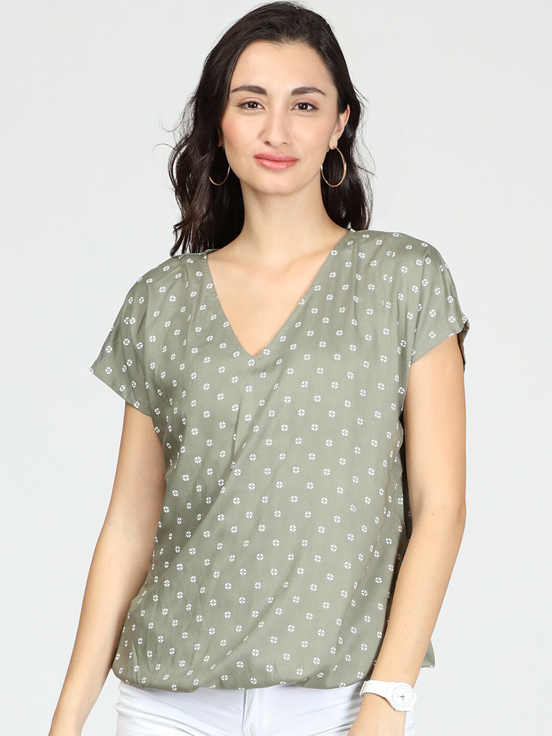 

IDK Olive Green Print V Neck Top