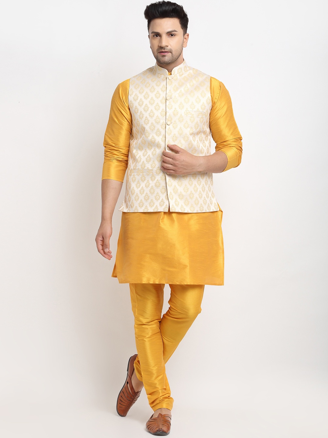 

Kaifoo Men Beige Kurta with Churidar & Nehru Jacket