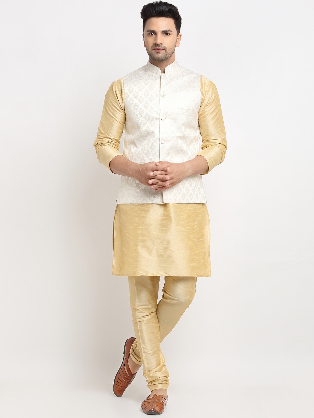 

Kaifoo Men Gold-Toned Solid Kurta With Churidar & Nehru Jacket