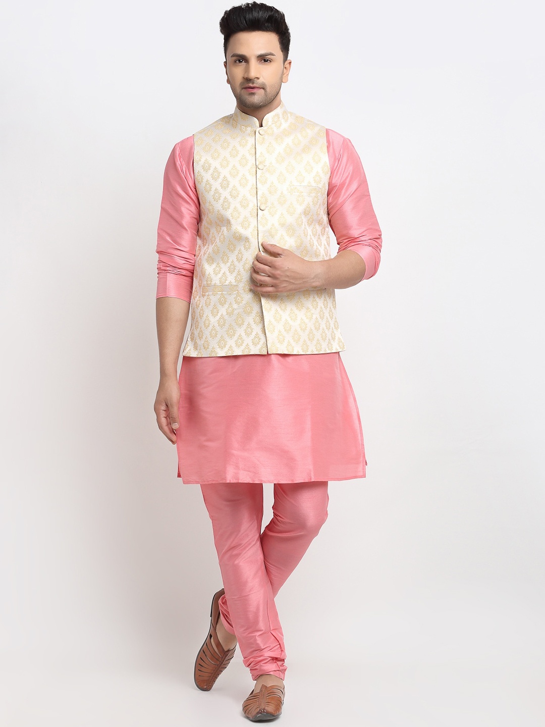 

Kaifoo Men Multicoloured Embroidered Kurta with Churidar & Nehru Jacket, Multi