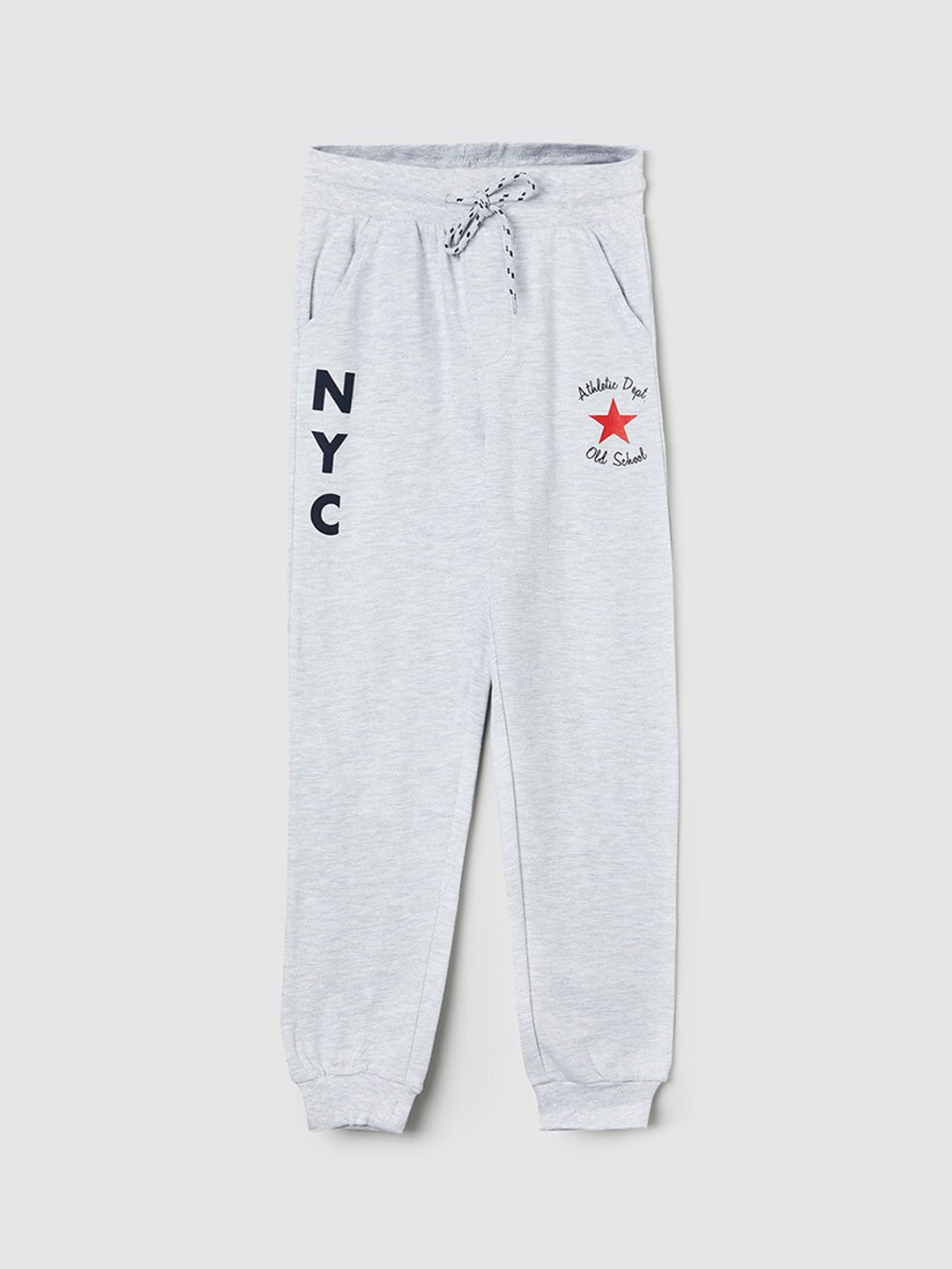 

max Boys Grey Solid Joggers