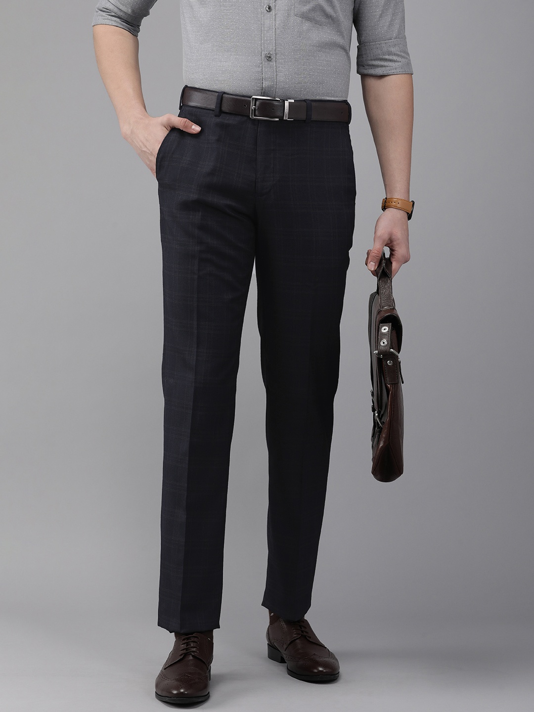 

Park Avenue Men Navy Blue & Grey Checked Smart Fit Formal Trousers