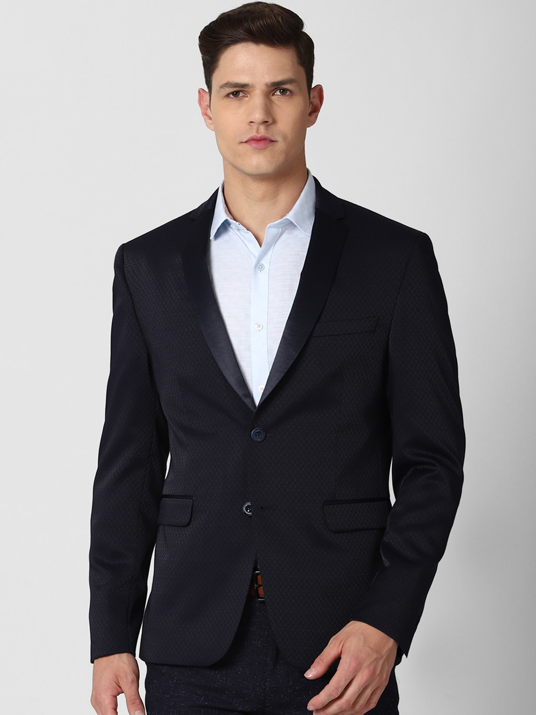 

V Dot Men Navy Blue Textured Single-Breasted Blazers