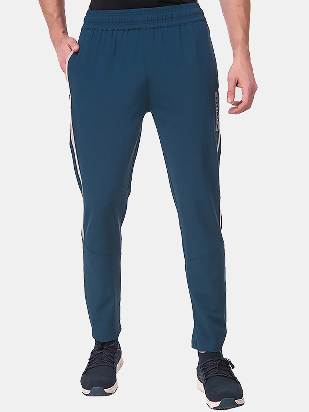 

FITINC Men Blue Dryfit Light Weight Running Track Pants