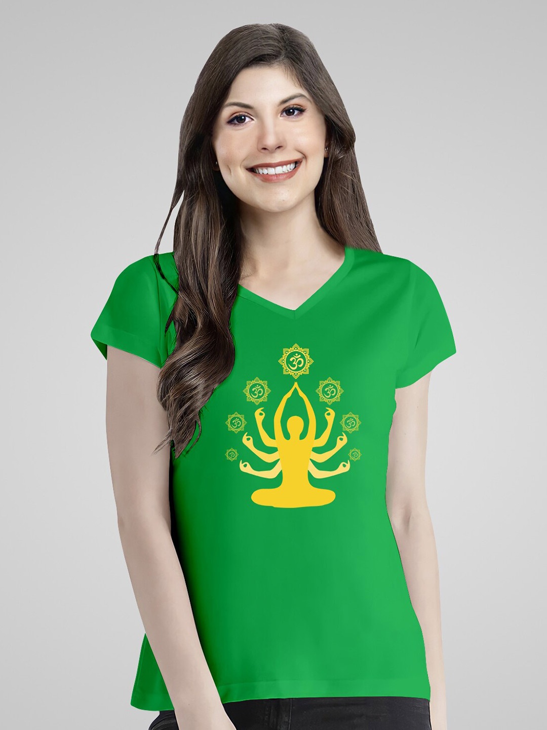 

Pootlu Women Green & Yellow Printed V-Neck T-shirt