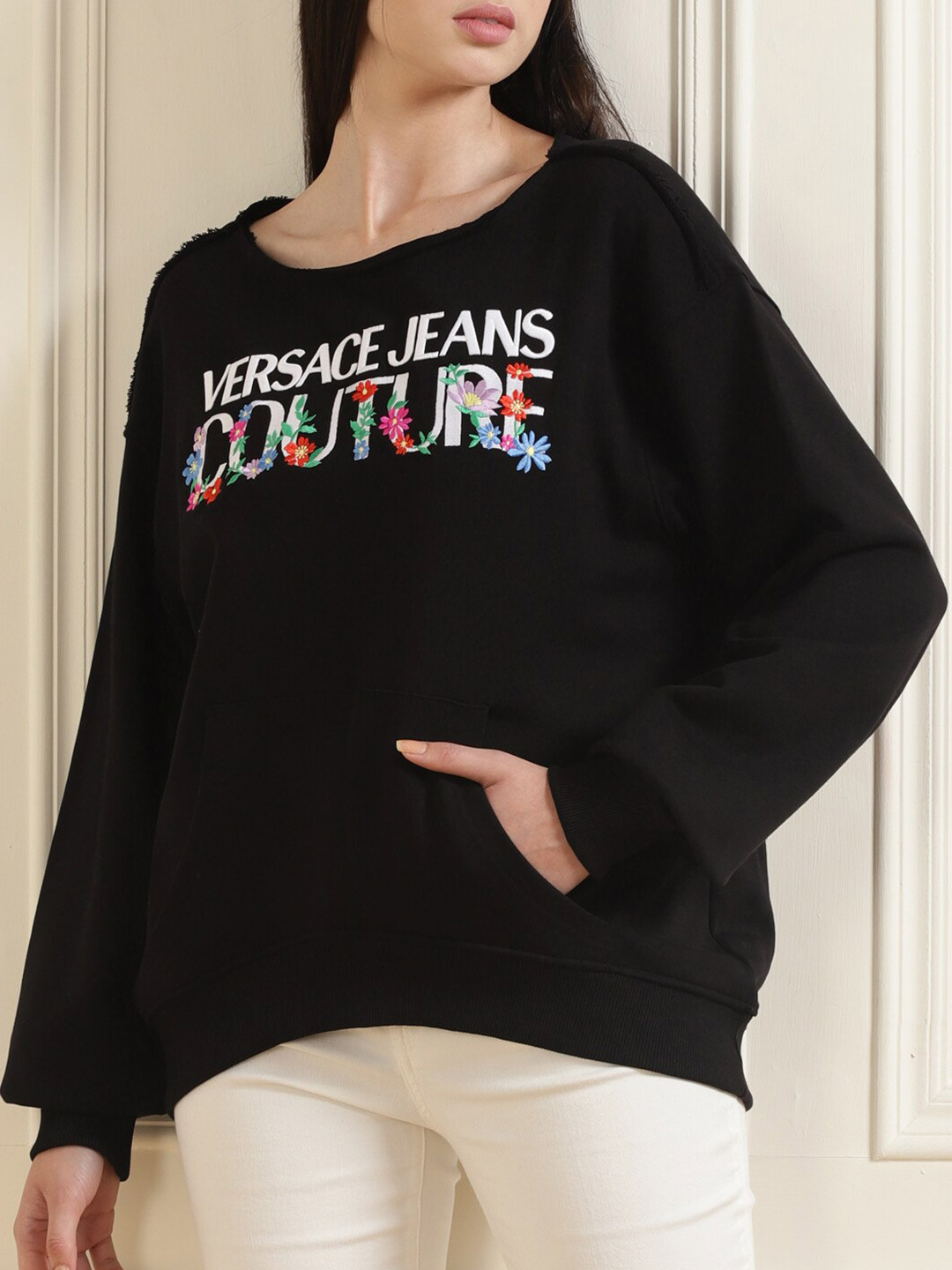 

Versace Jeans Couture Women Black Floral Branded Print Sweatshirt