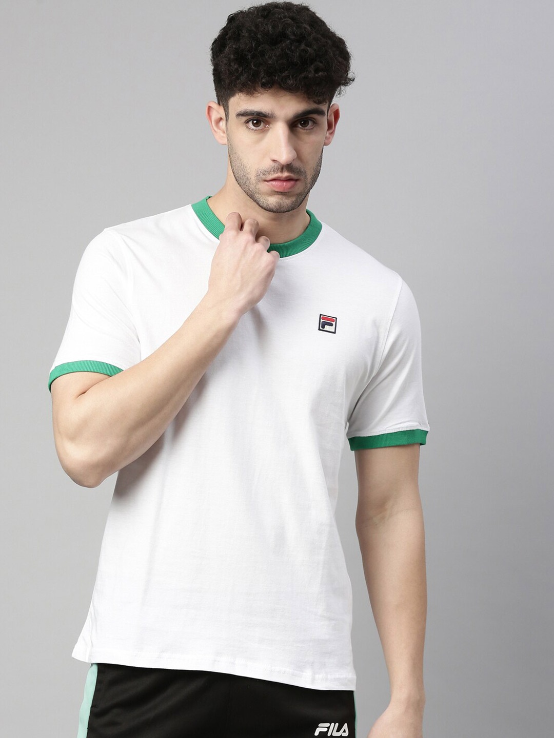 

FILA Men White Solid Cotton T-shirt