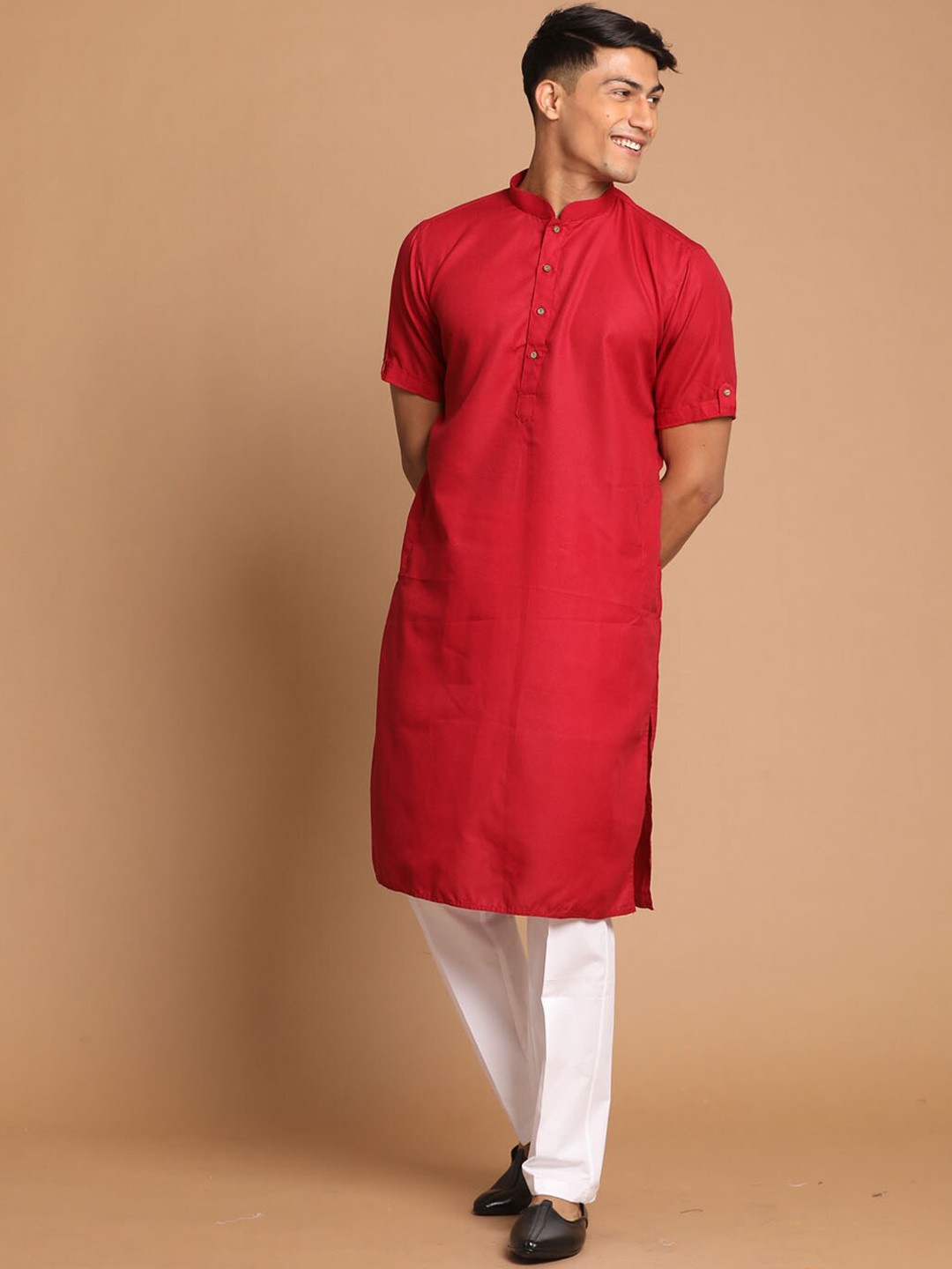 

VASTRAMAY Men Maroon Kurta with Pyjamas